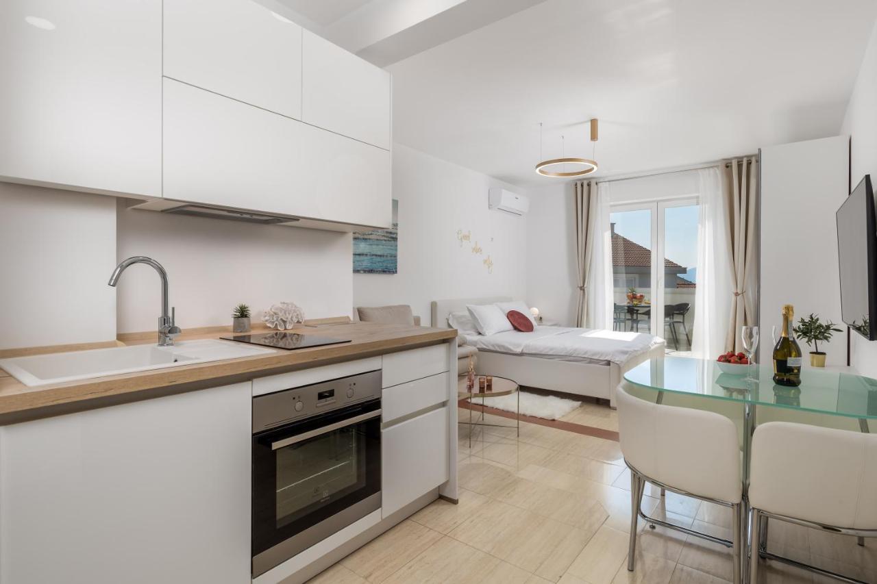 Luxury Studio Apartment Honeymoon Selce Exterior foto